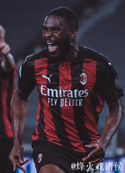 托莫里手机壁纸亮相,引发球迷热议 托莫里手机壁纸亮相,引发球迷热议