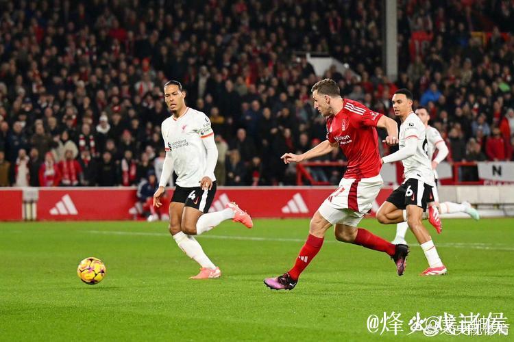 泽林斯基：对阵利物浦需全力以赴，下一场必须拿出最佳表现